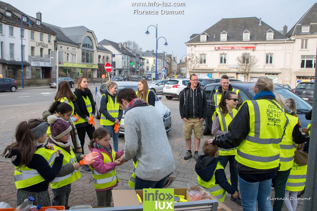 //media/jw_sigpro/users/0000001510/ramassage des dechets Florenville/Ramassage des dechets Florenville-6